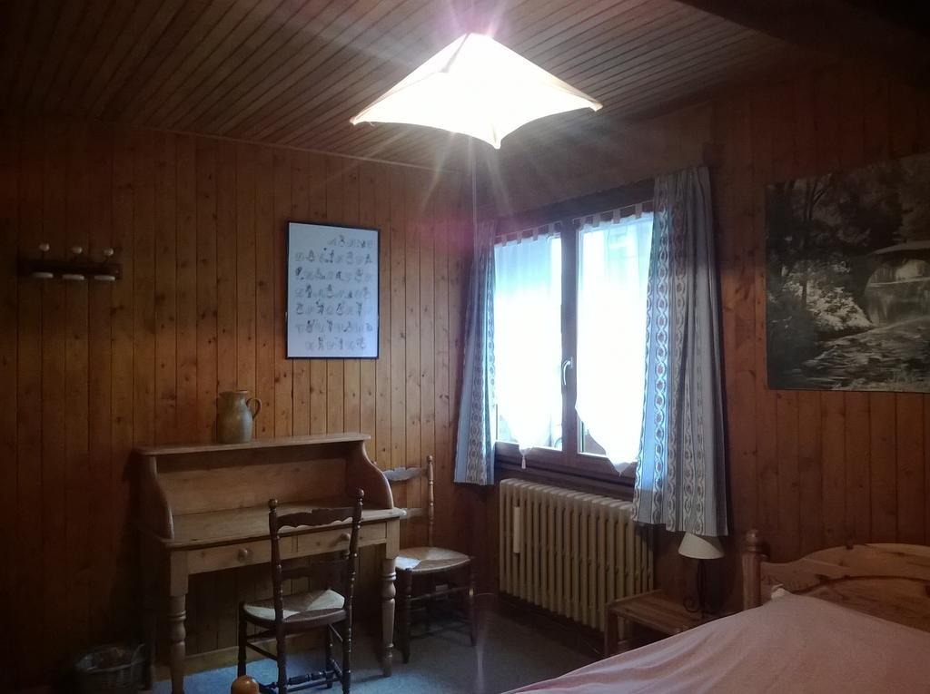 Chambre D'Hote L'Etringa Châtel Szoba fotó
